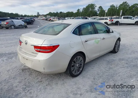 2013 Buick Verano Leather Group z USA, uszkodzony, nr VIN 1G4PS5SK8D4219996